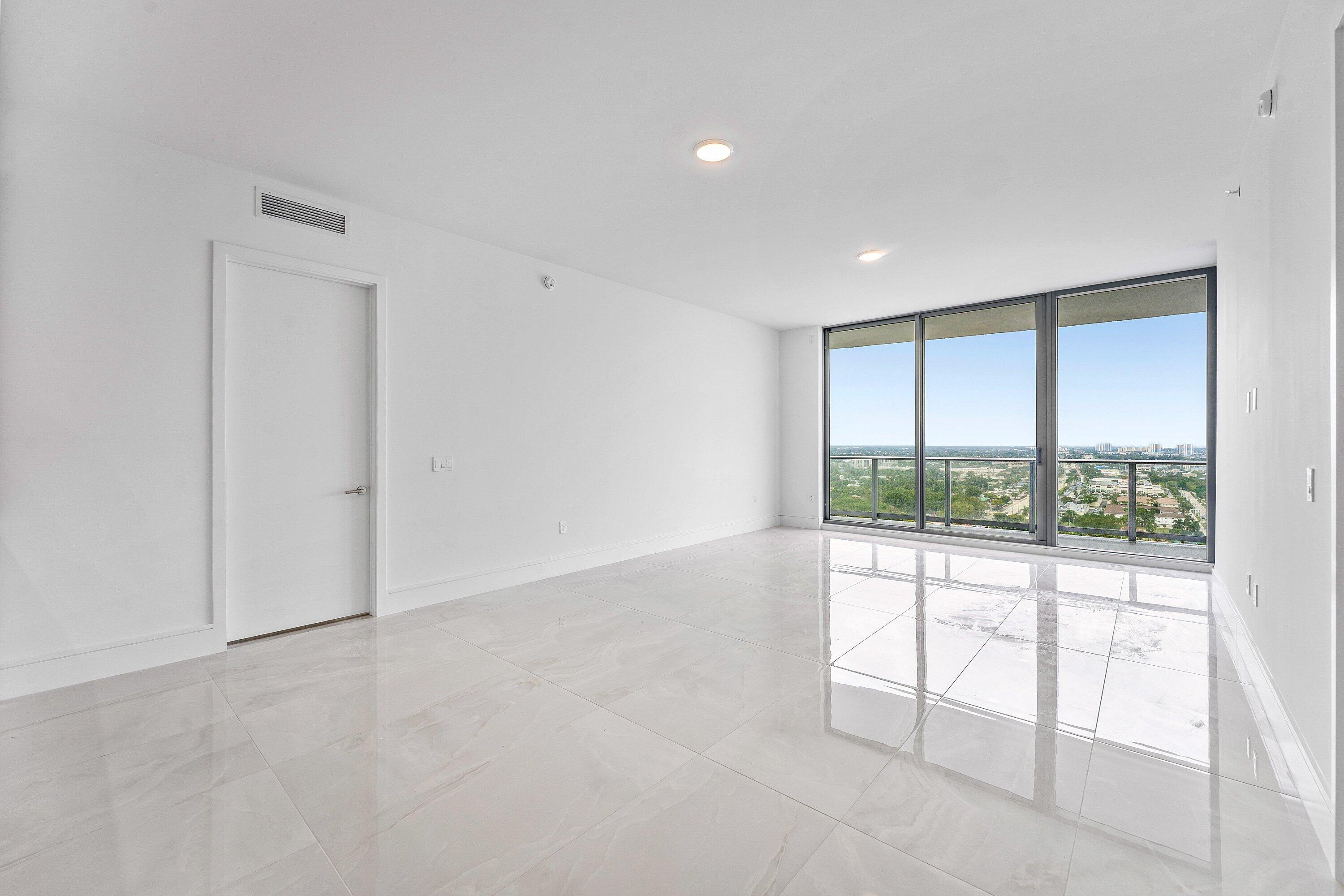 Nautilus 220 Condominium - Residential