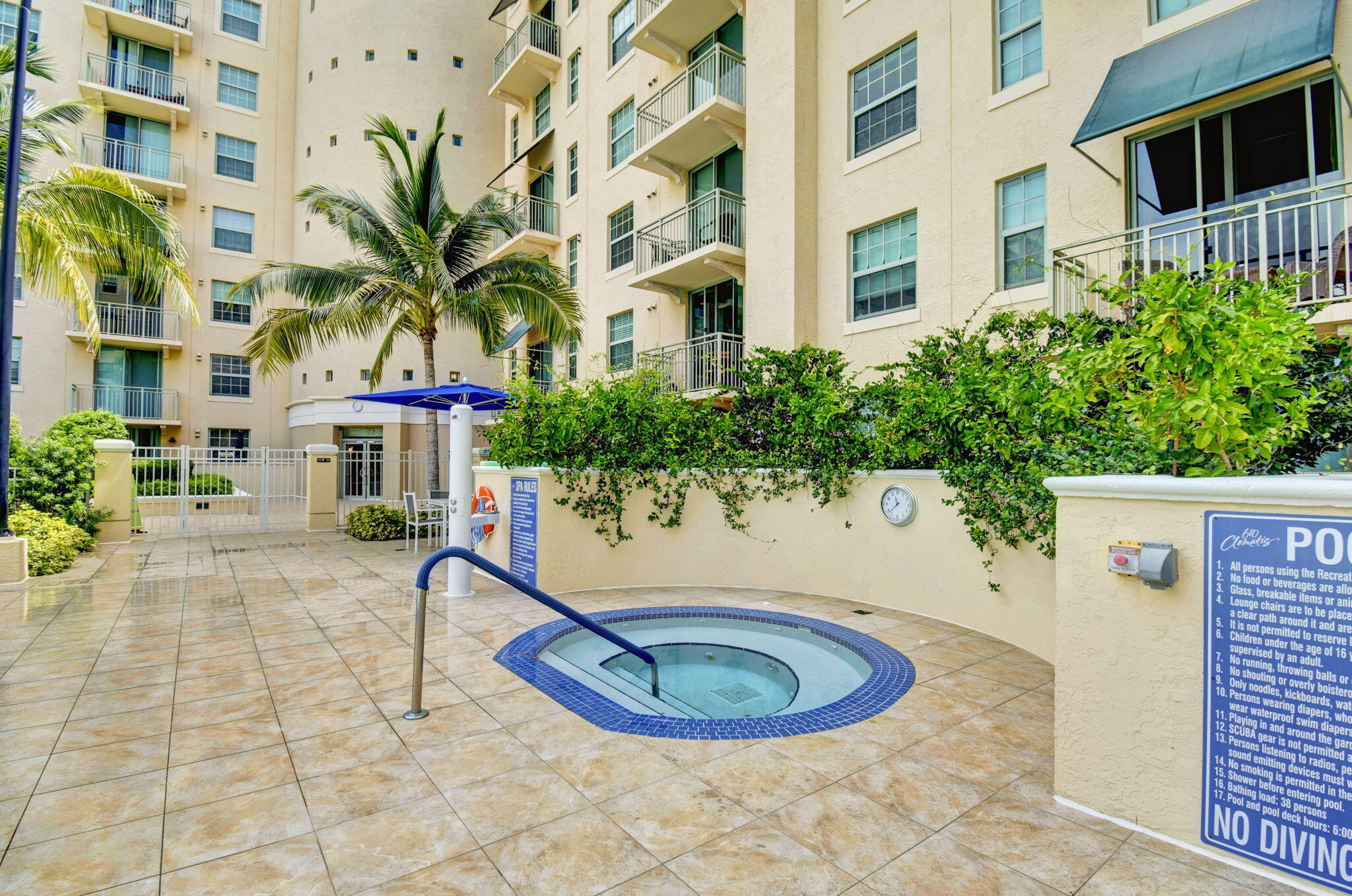 610 CLEMATIS CONDO - Residential Lease