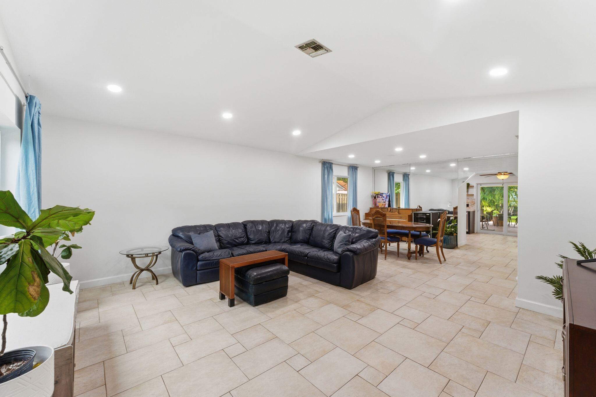 SPRINGS PARK - Residential