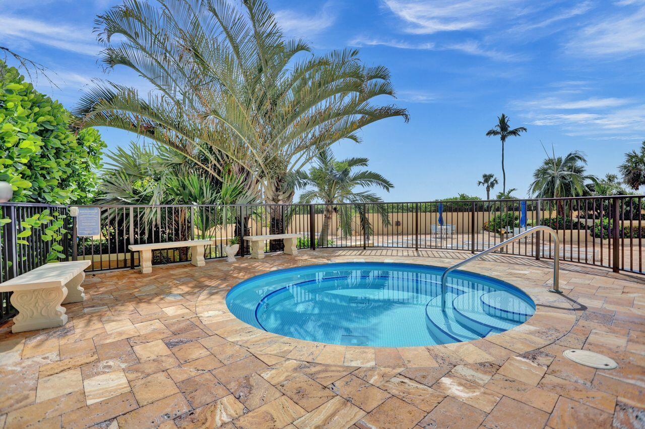 OCEAN TRAIL CONDO II - Residential