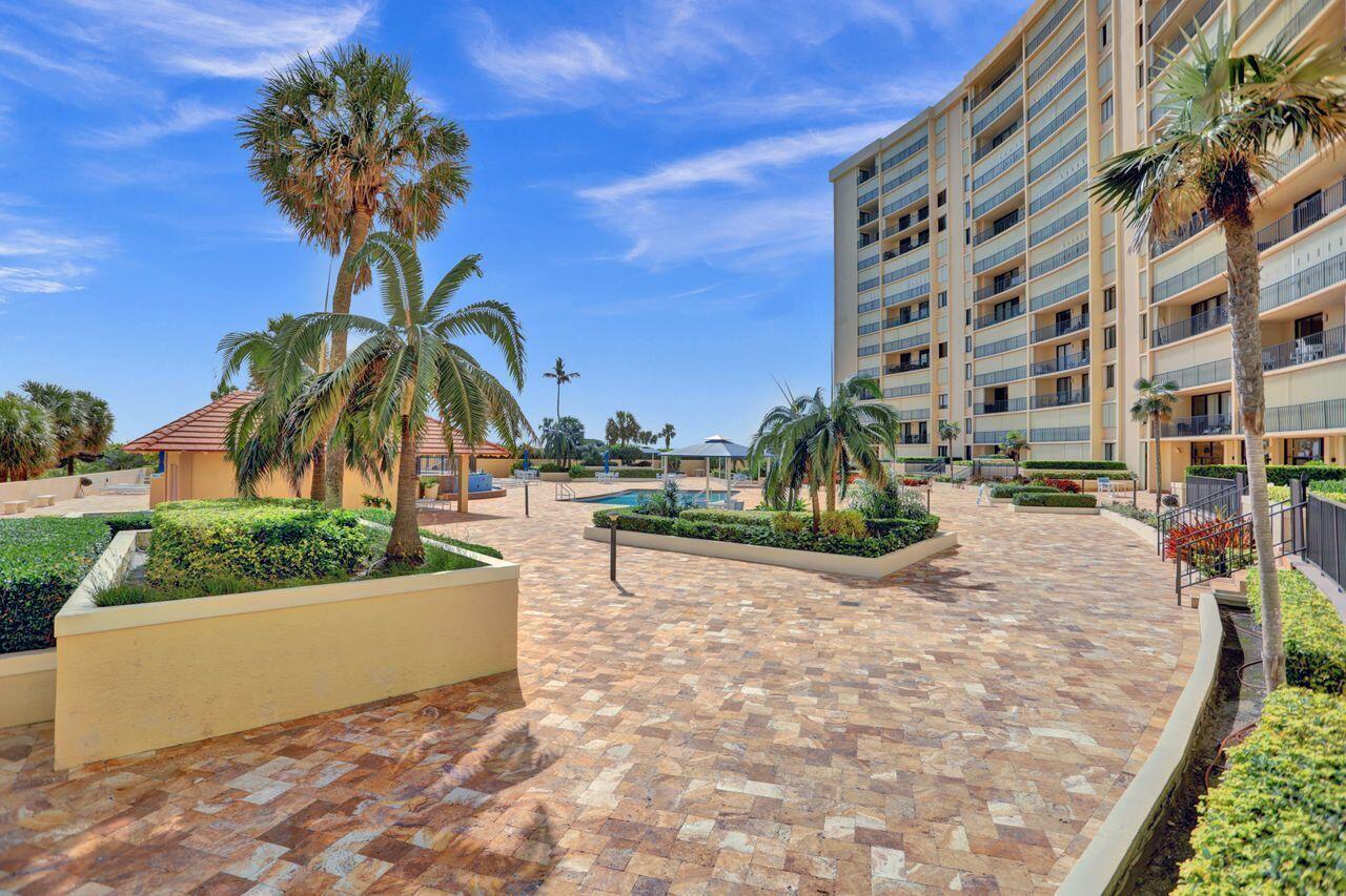 OCEAN TRAIL CONDO II - Residential