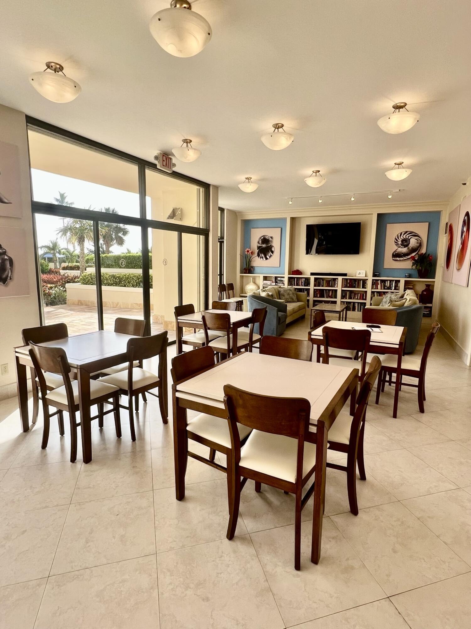 OCEAN TRAIL CONDO II - Residential