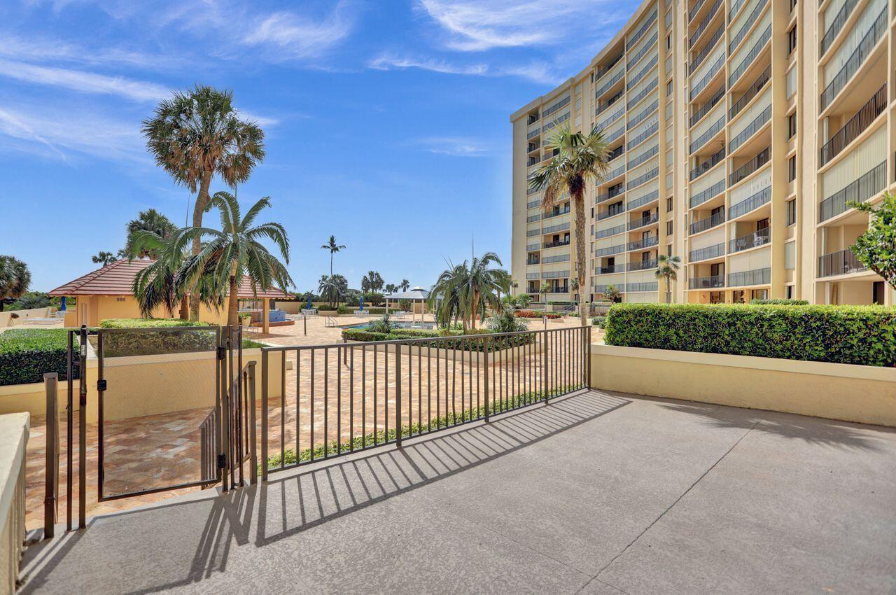 OCEAN TRAIL CONDO II - Residential