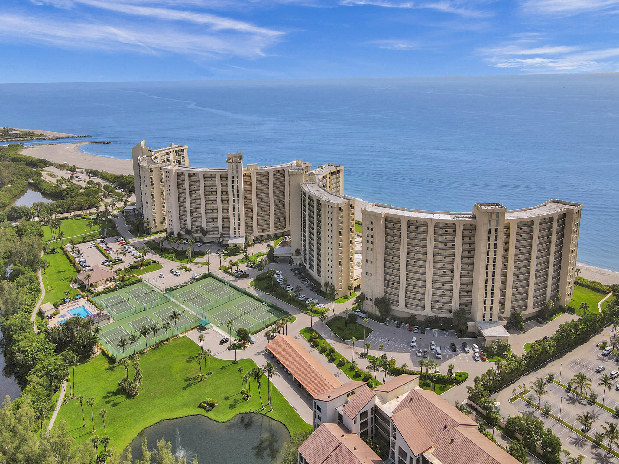 OCEAN TRAIL CONDO II - Residential