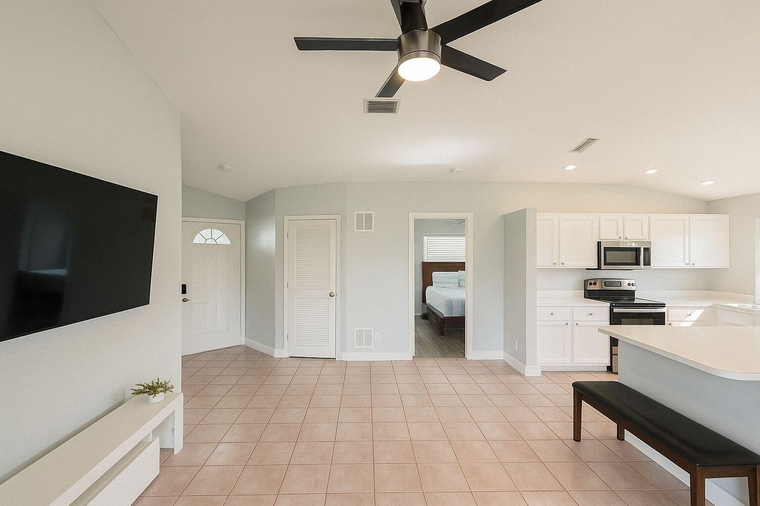 WESTBROOK ISLES CONDOMINIUM - Residential