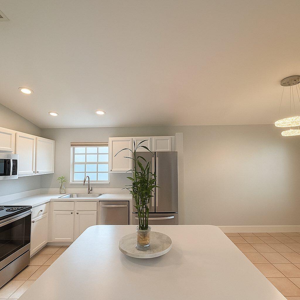 WESTBROOK ISLES CONDOMINIUM - Residential