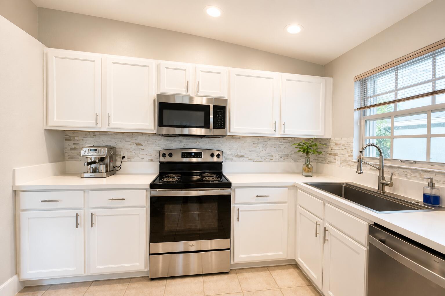WESTBROOK ISLES CONDOMINIUM - Residential