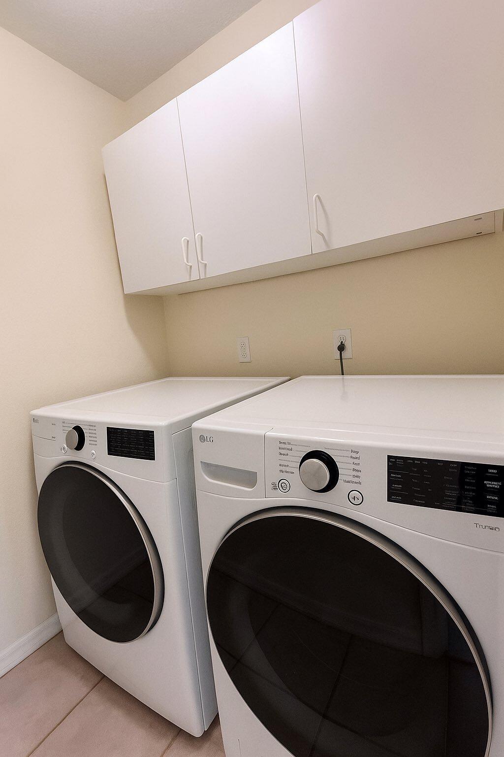 WESTBROOK ISLES CONDOMINIUM - Residential