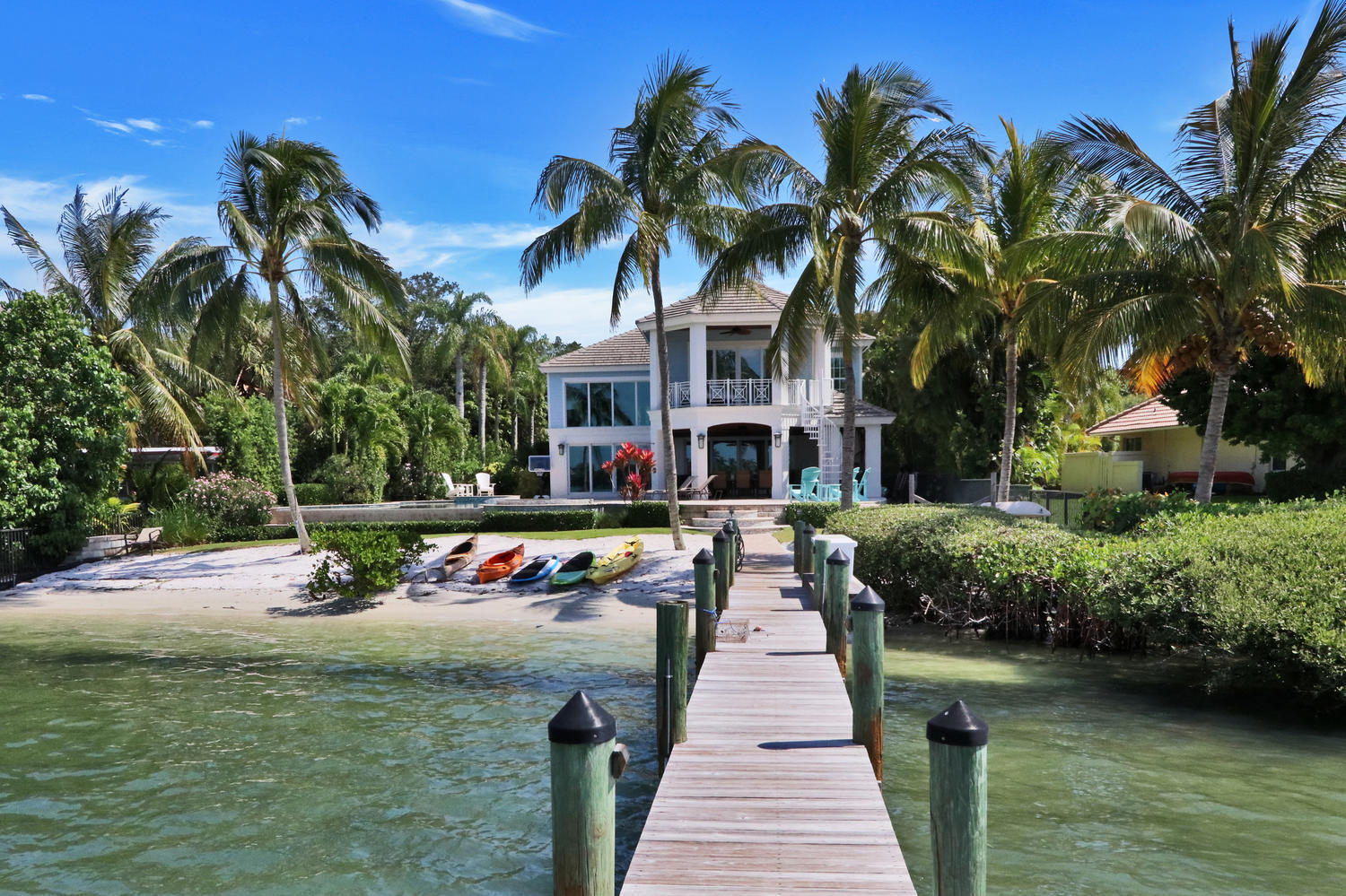 RIVERSIDE ON THE LOXAHATCHEE - Residential