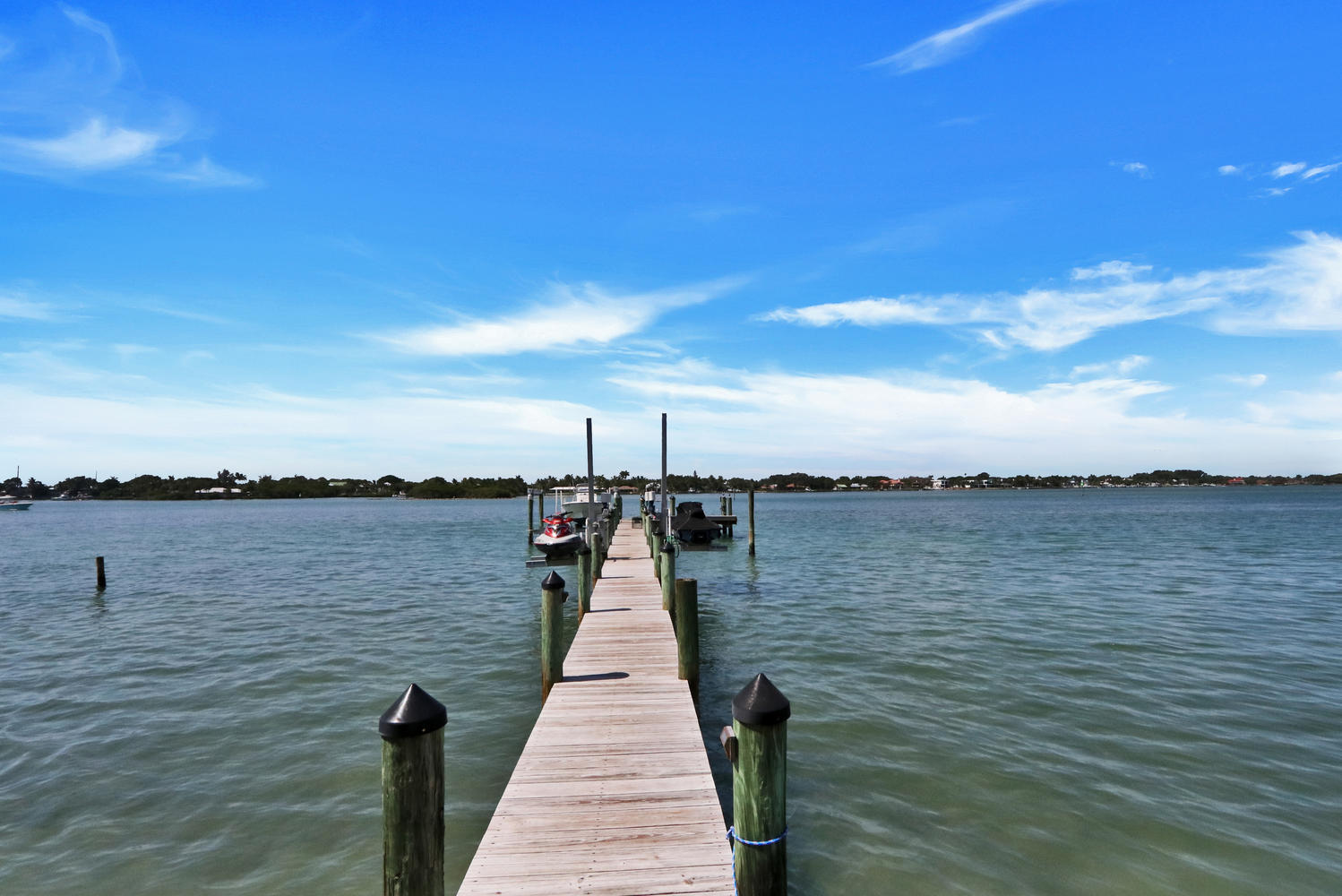 RIVERSIDE ON THE LOXAHATCHEE - Residential