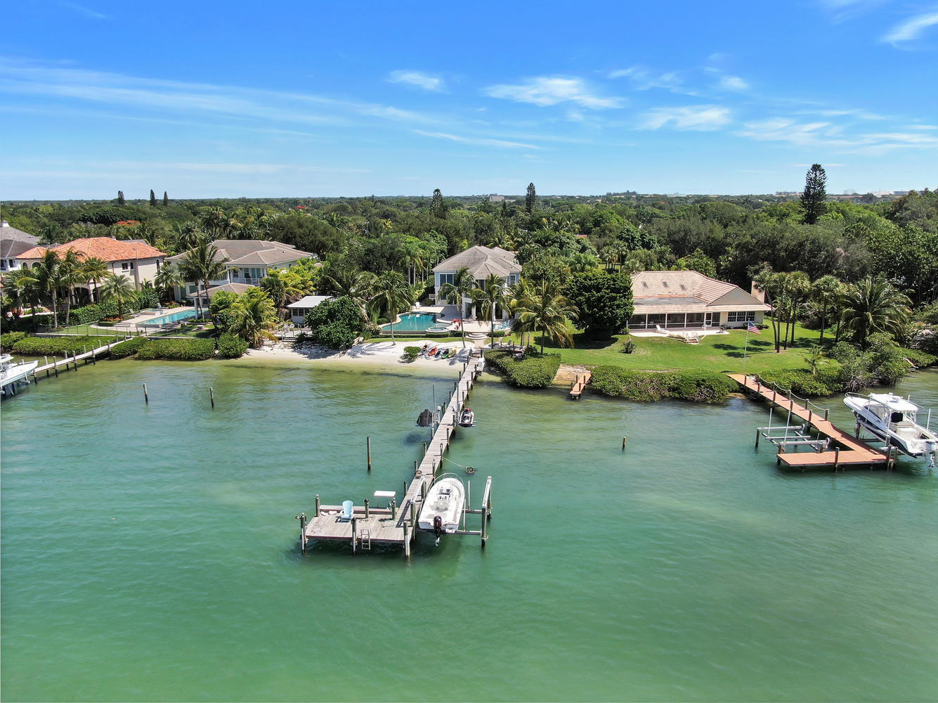 RIVERSIDE ON THE LOXAHATCHEE - Residential
