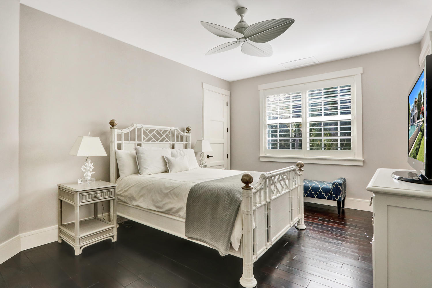 RIVERSIDE ON THE LOXAHATCHEE - Residential
