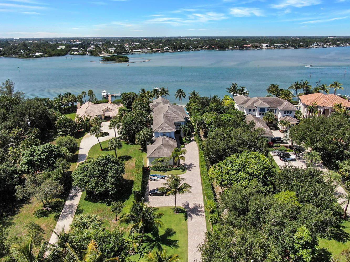 RIVERSIDE ON THE LOXAHATCHEE - Residential
