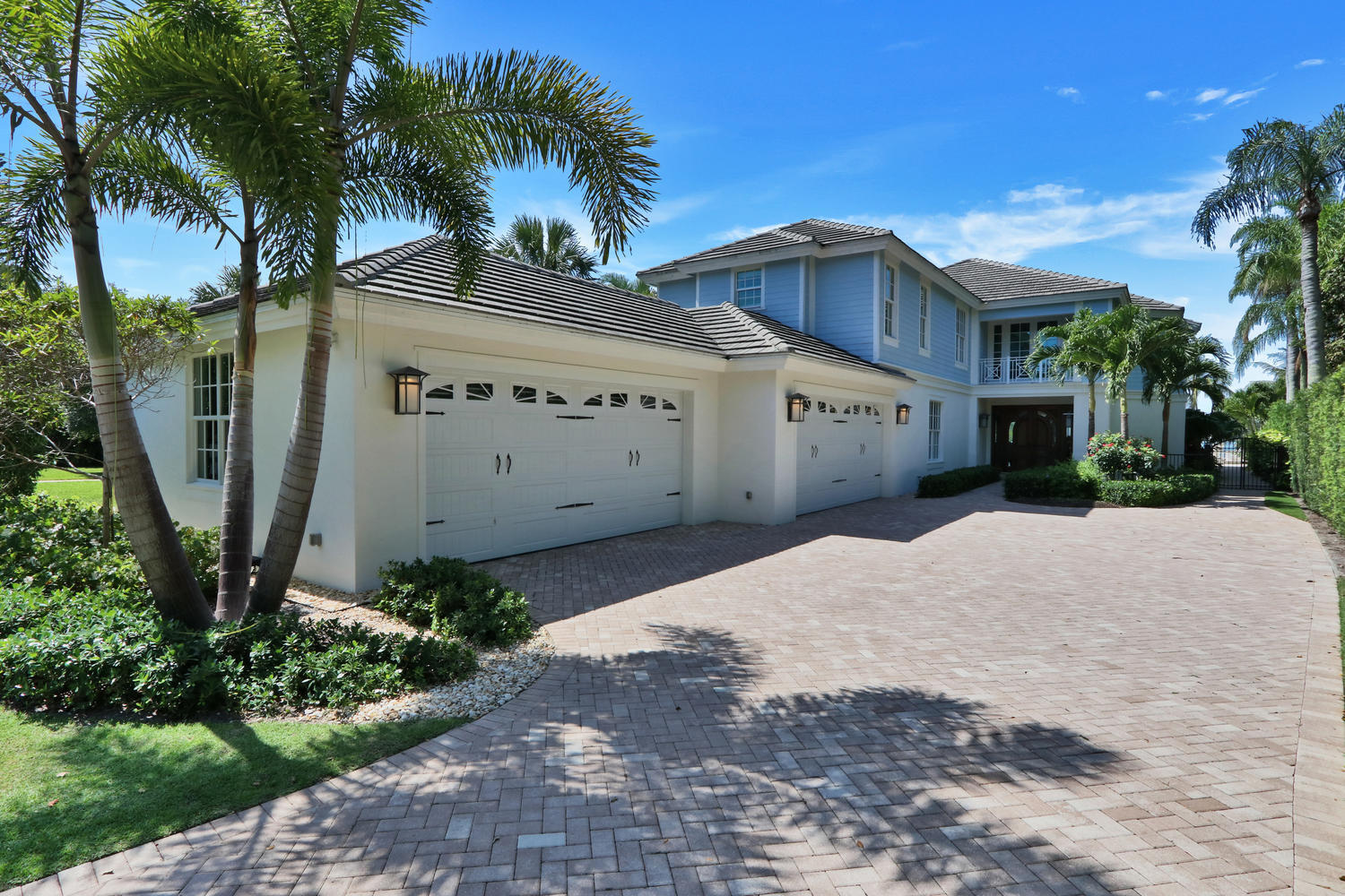 RIVERSIDE ON THE LOXAHATCHEE - Residential