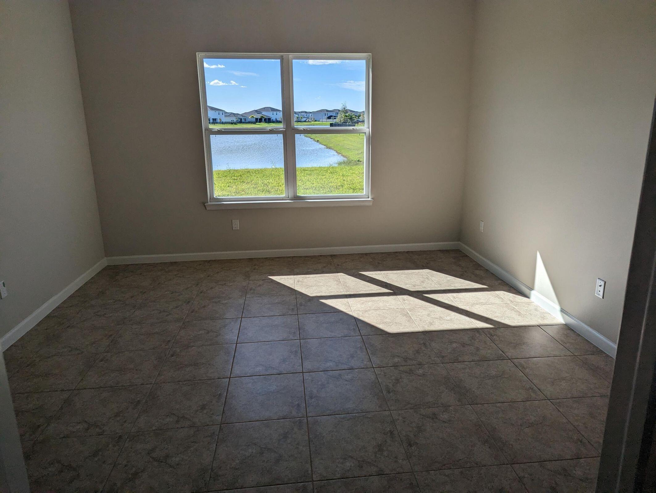 VERANO SOUTH PUD 1 - POD C - PLAT NO. 4 - Residential Lease