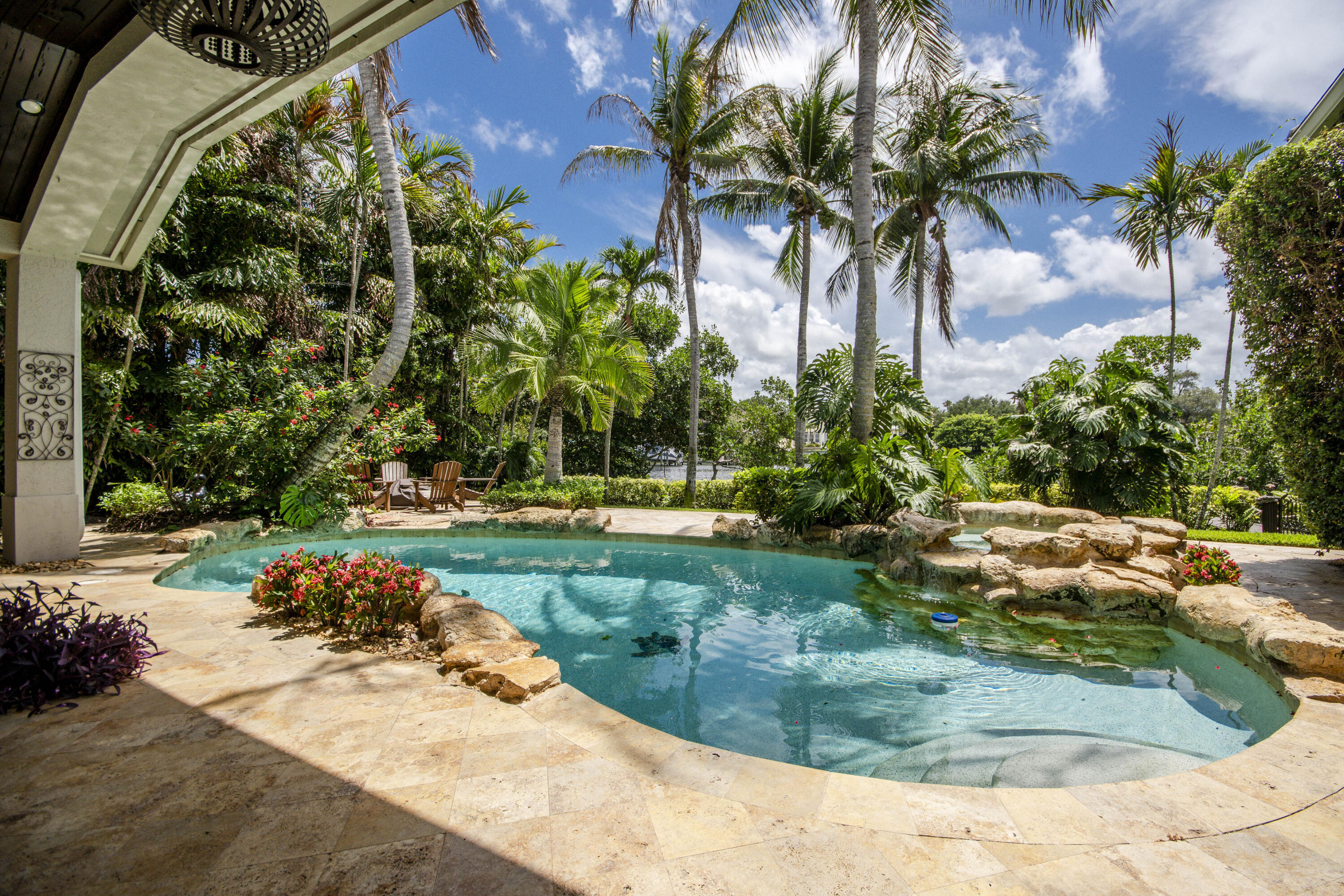 Islands of Jupiter - Residential