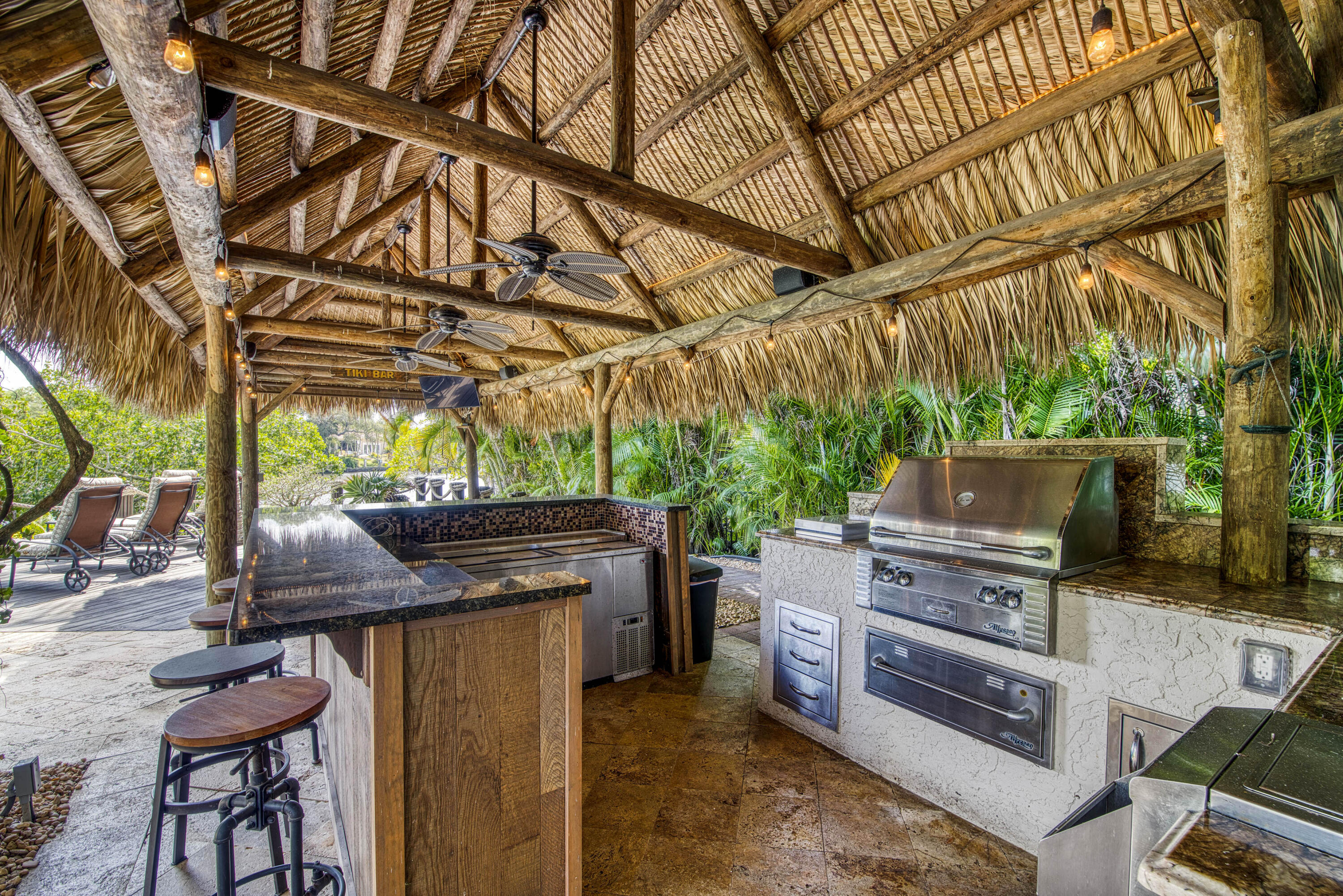 Islands of Jupiter - Residential