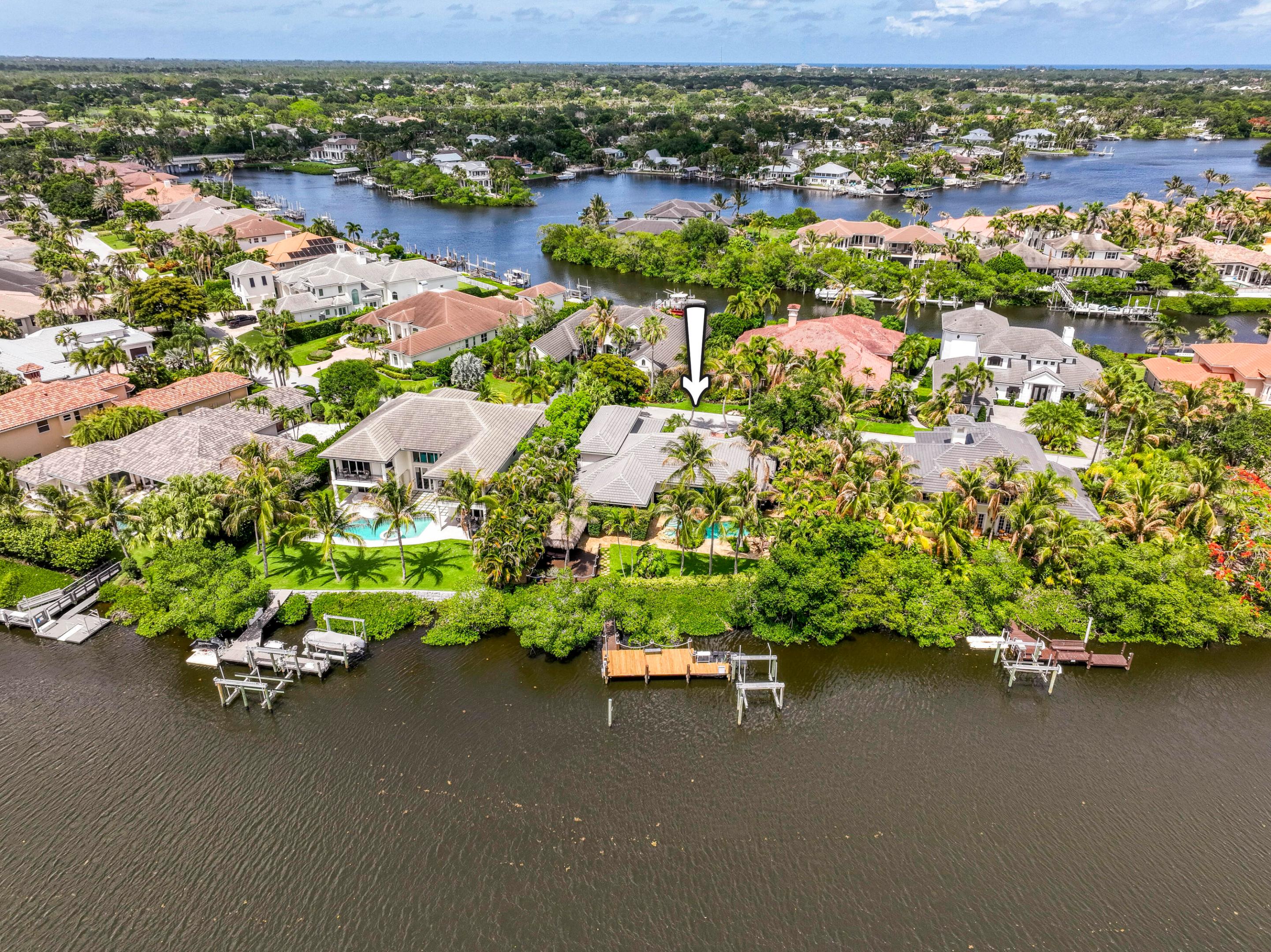 Islands of Jupiter - Residential