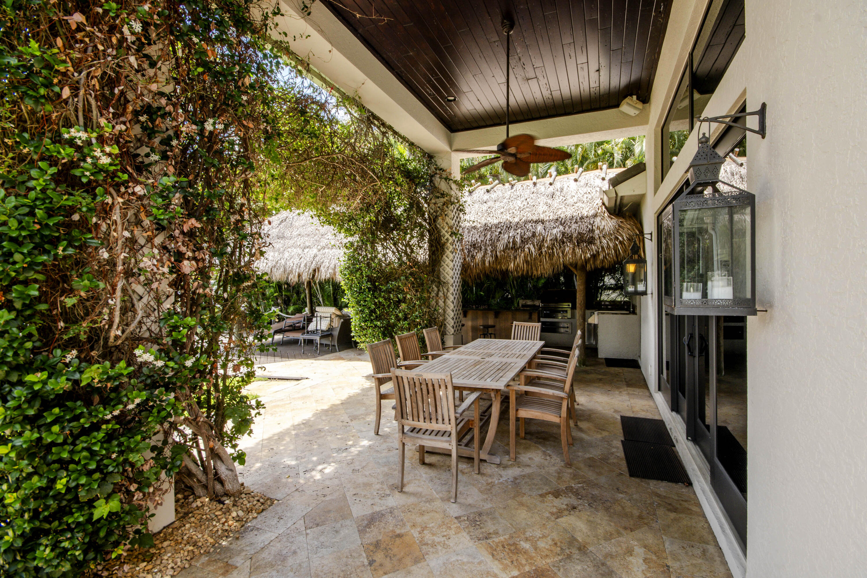 Islands of Jupiter - Residential