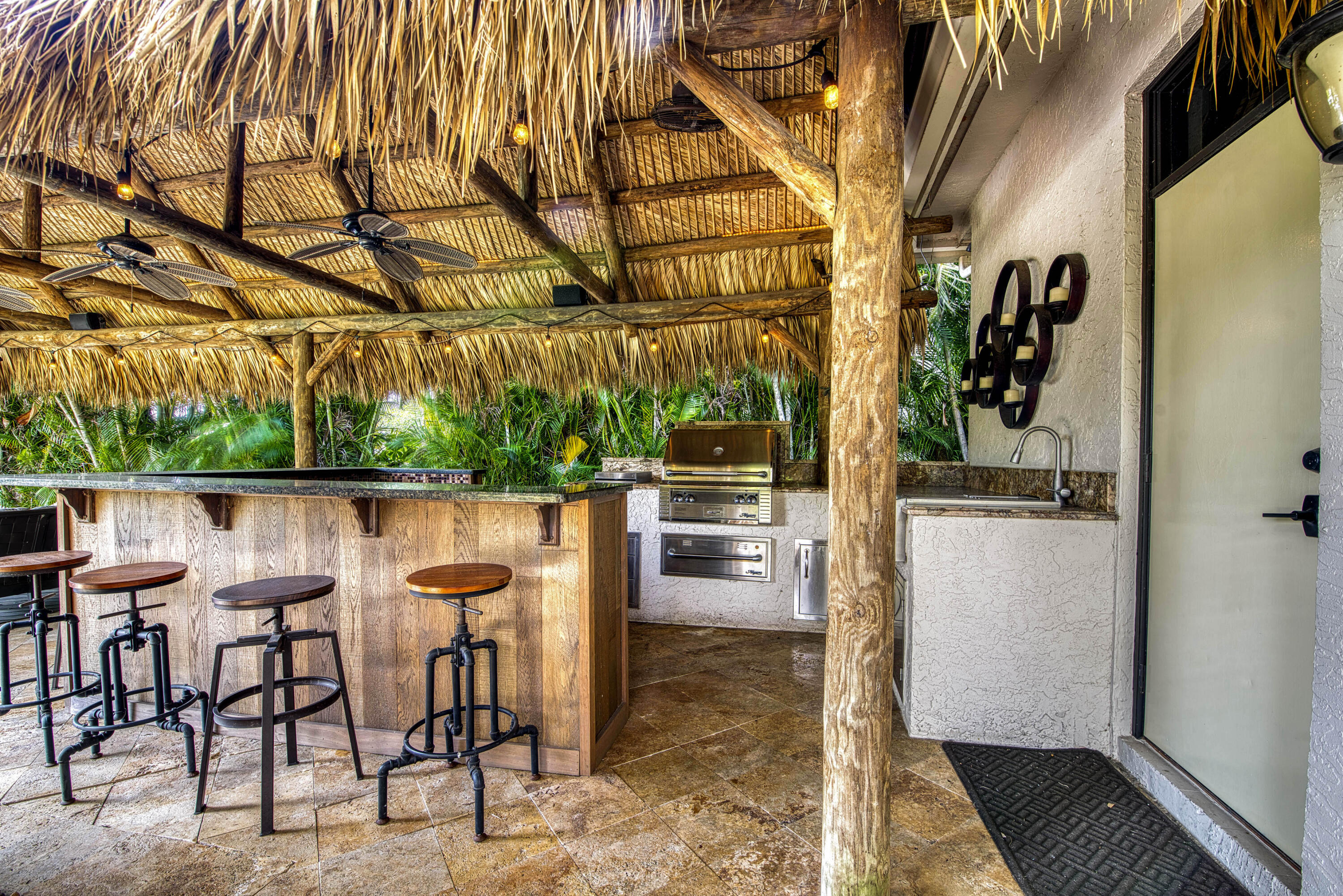 Islands of Jupiter - Residential