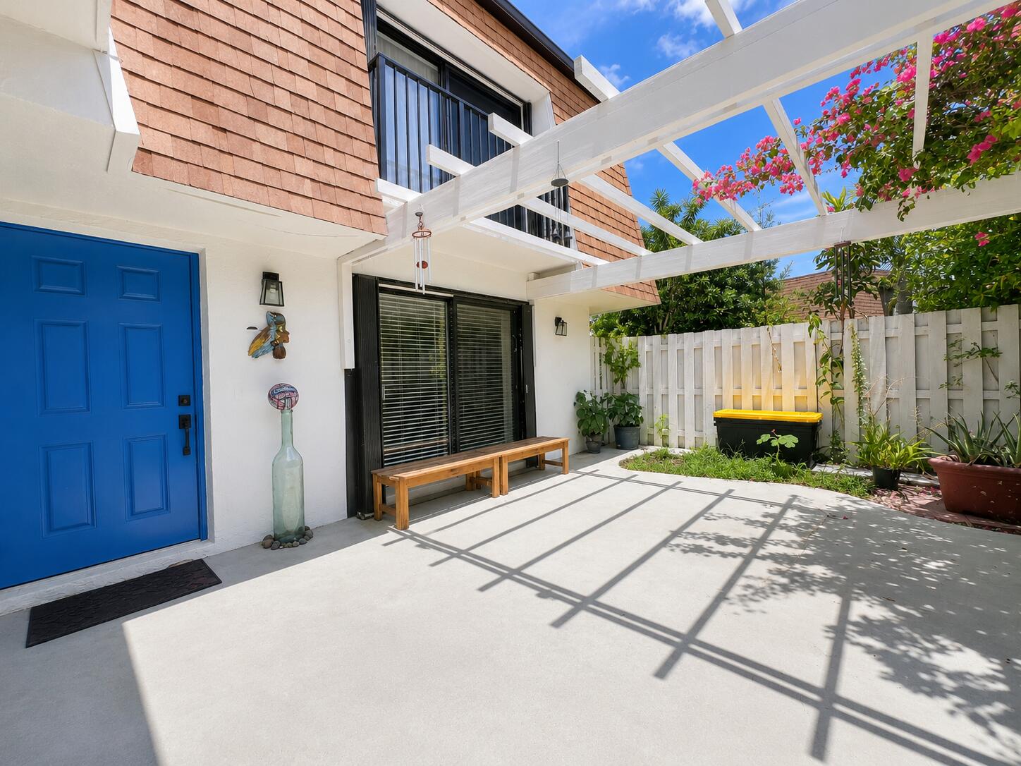 DELRAY OAKS CONDO - Residential