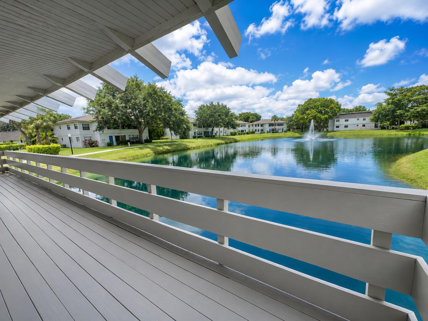 DELRAY OAKS CONDO - Residential