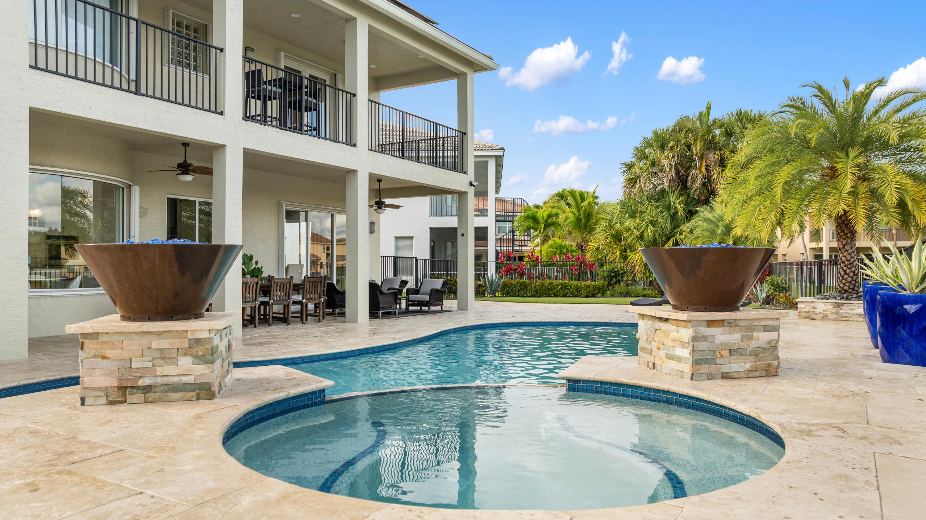 CAPELLA 2 - Residential
