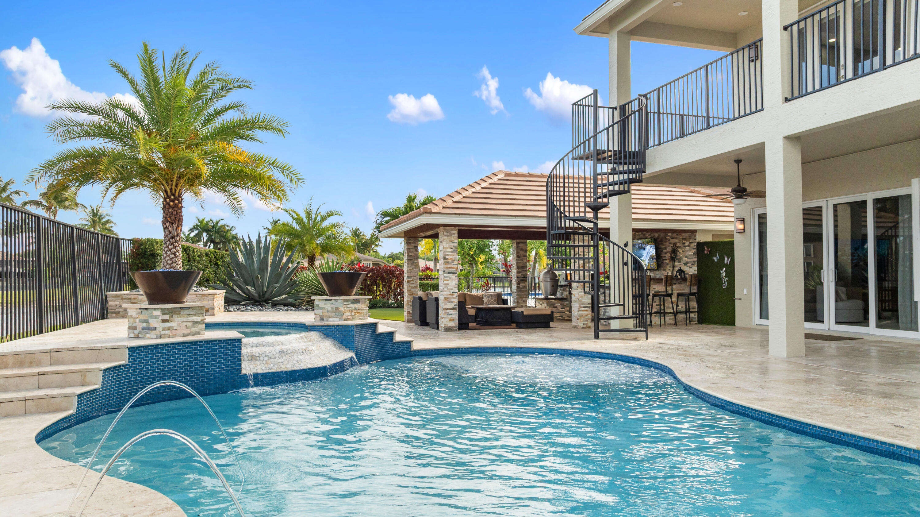 CAPELLA 2 - Residential