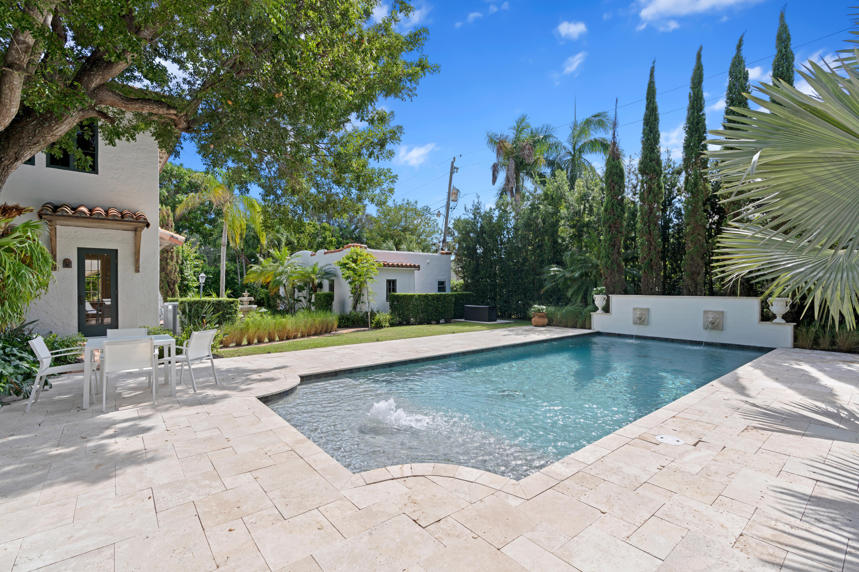 EL CID - Residential