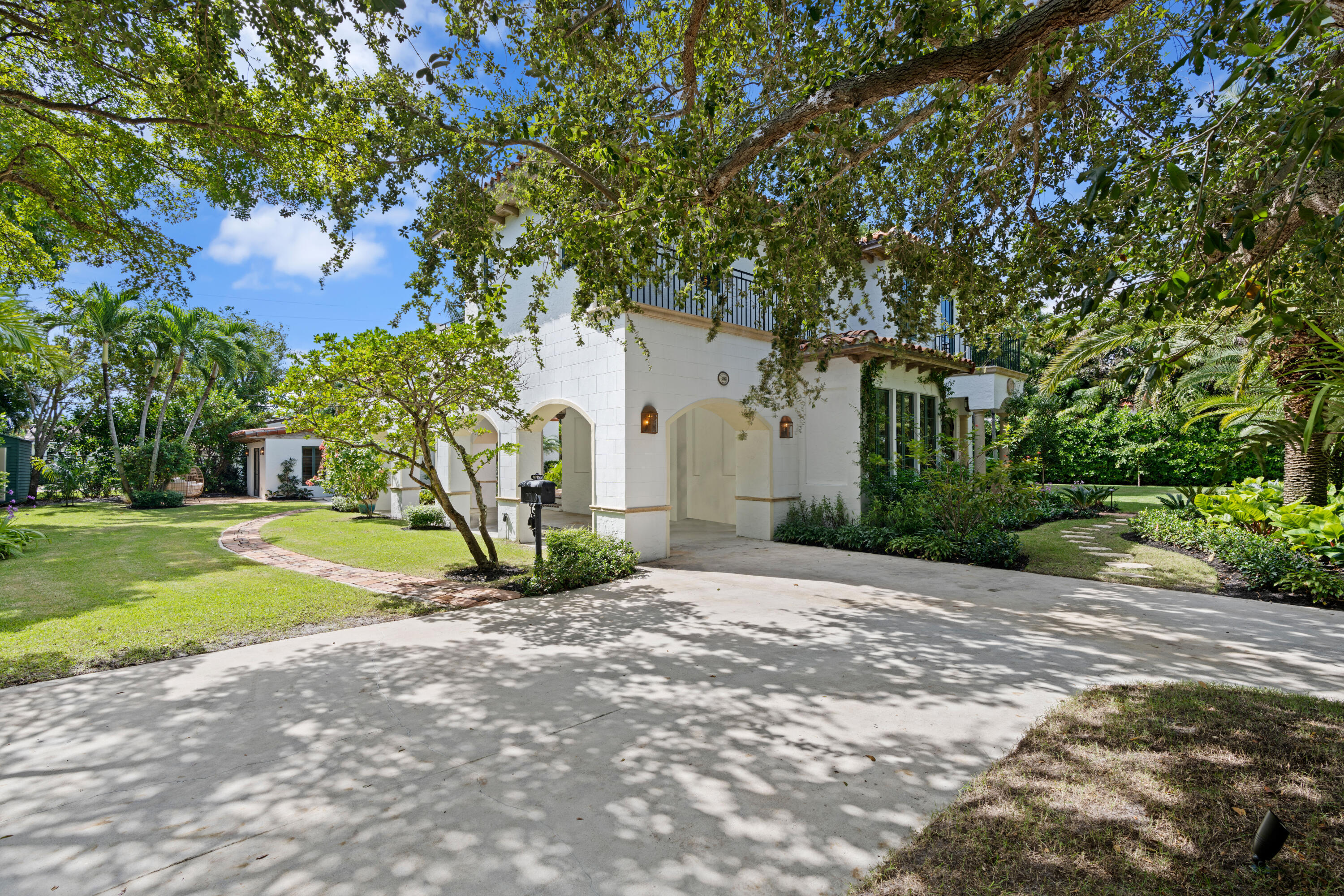 EL CID - Residential