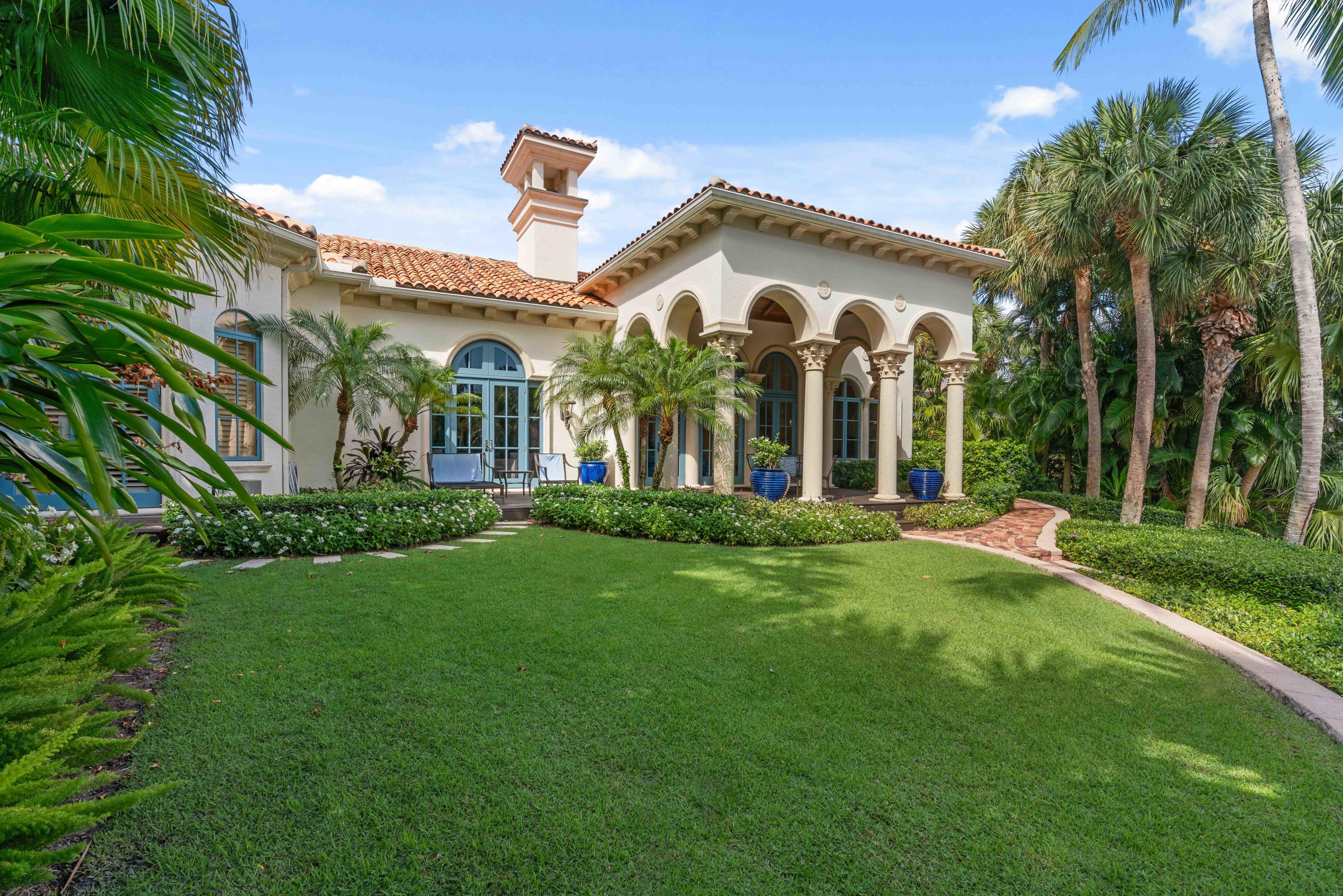 Admirals Cove - Residential