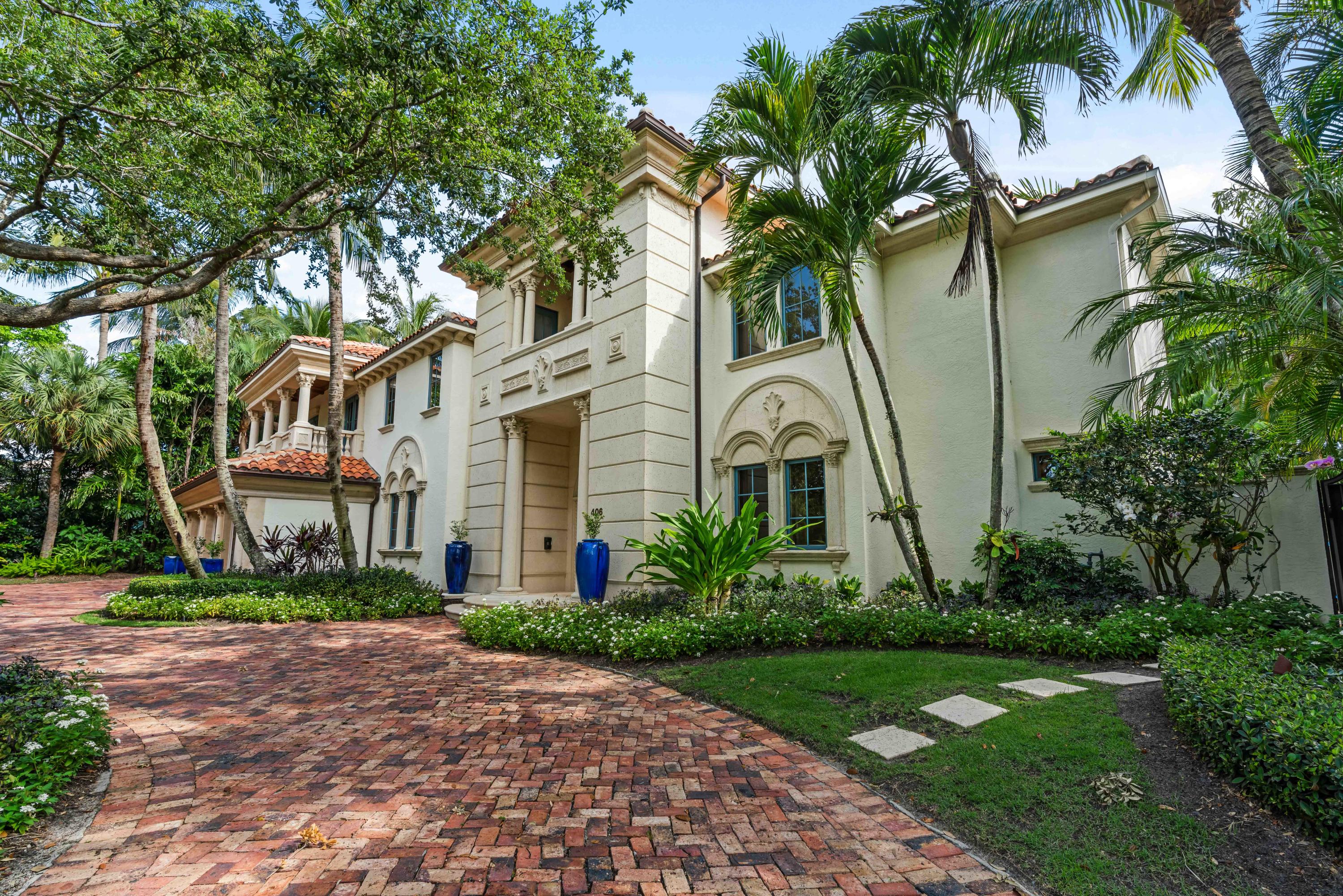 Admirals Cove - Residential