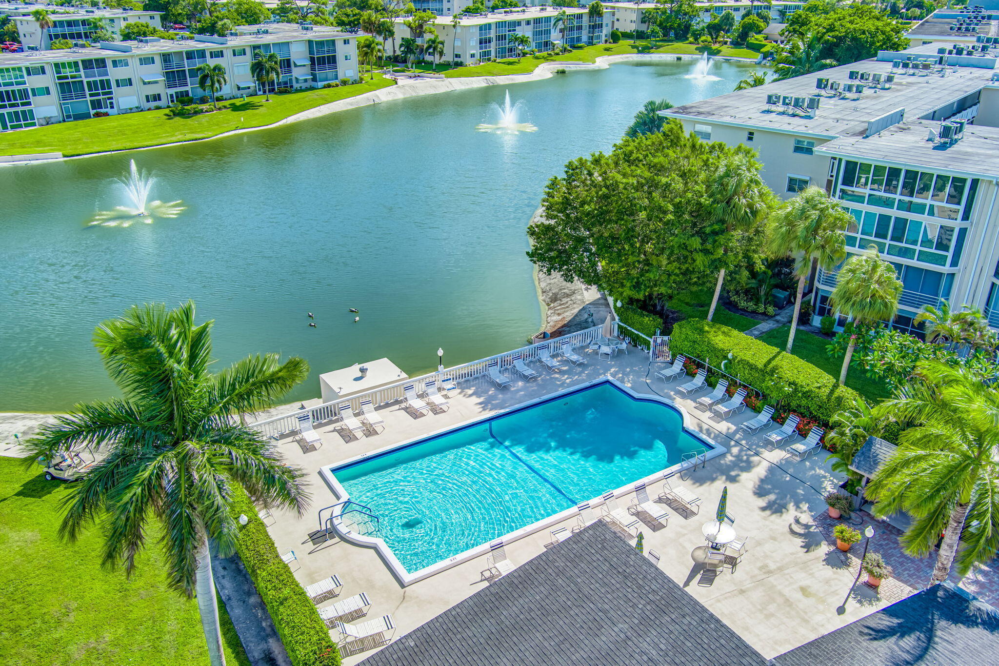 LAKE CLARKE GARDENS CONDO 22 - Residential