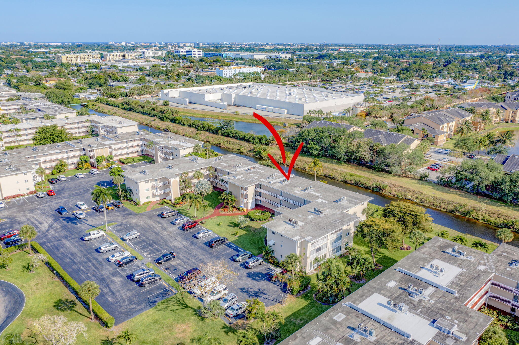 LAKE CLARKE GARDENS CONDO 22 - Residential