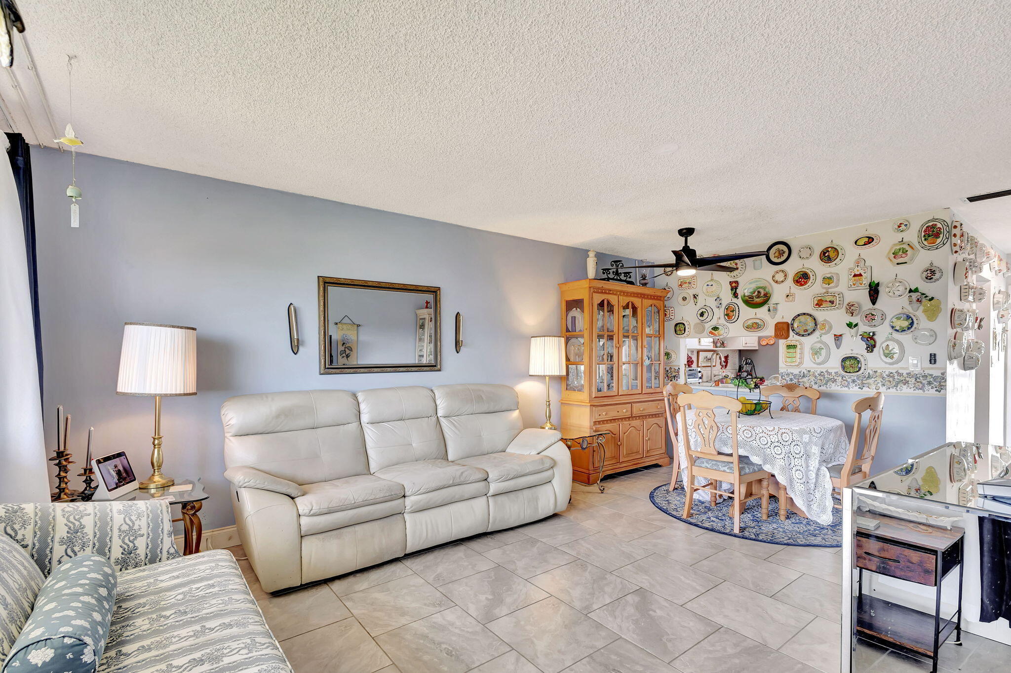 LAKE CLARKE GARDENS CONDO 22 - Residential