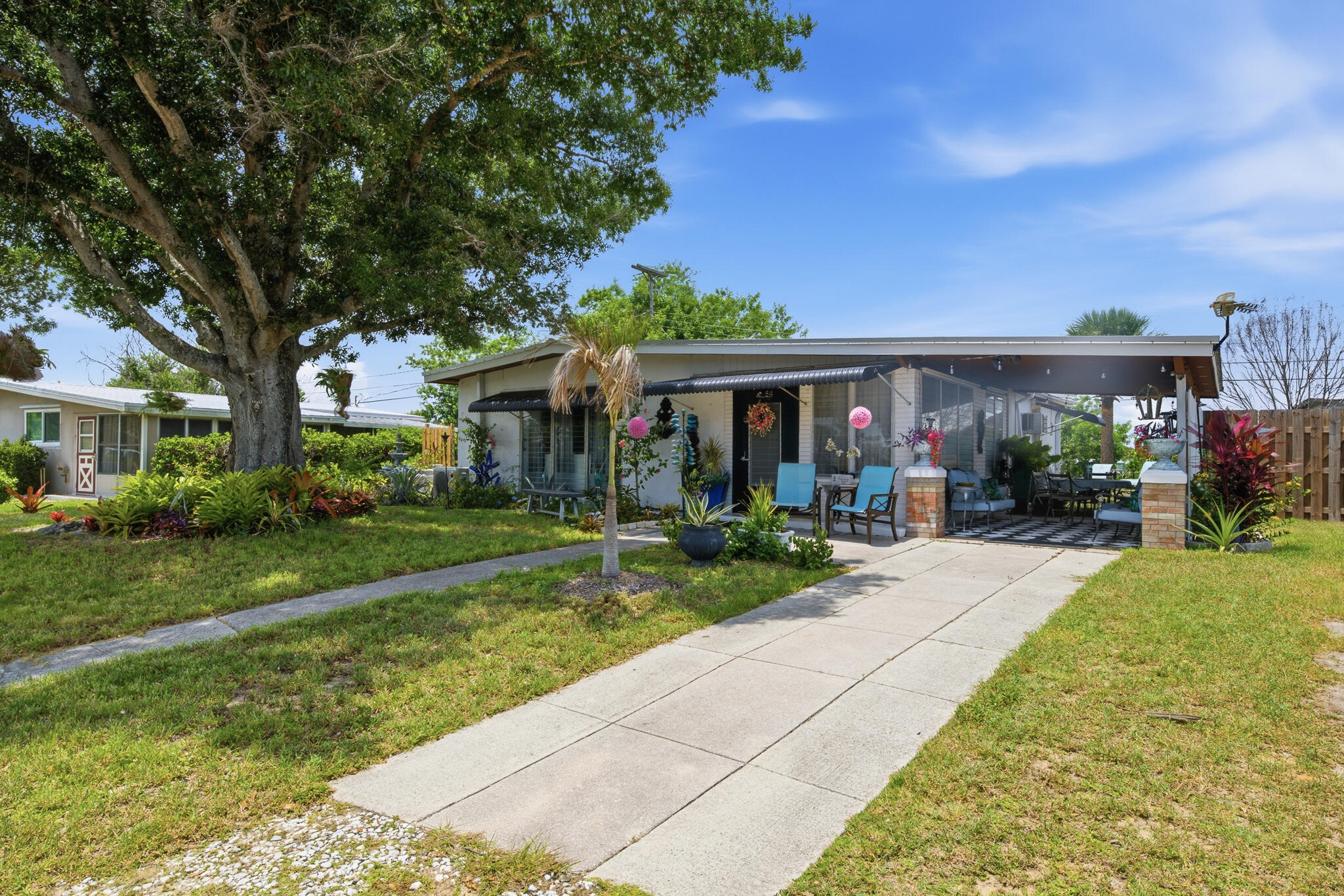 VERO BEACH HIGHLANDS UNIT 1 - Residential