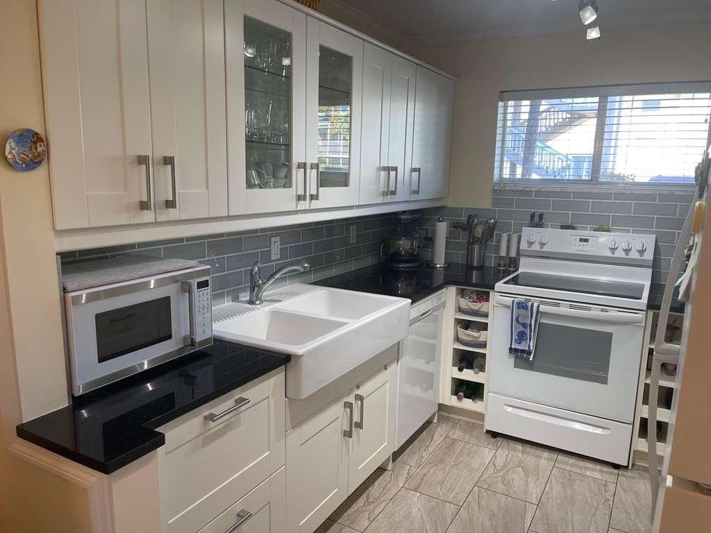 Welcome to Paradise. First floor beautifully, remodeled two bedroom, two bathroom condominium located in a well cap 55 and over community. The unit has been tastefully renovated with a gorgeous kitchen and stunning floor plan. Both bathrooms have been tastefully upgraded. This unit is very spacious and has a screened in patio as well. The community is located near shopping groceries houses of worship casinos and everything you desire. Don’t miss out on this amazing opportunity.