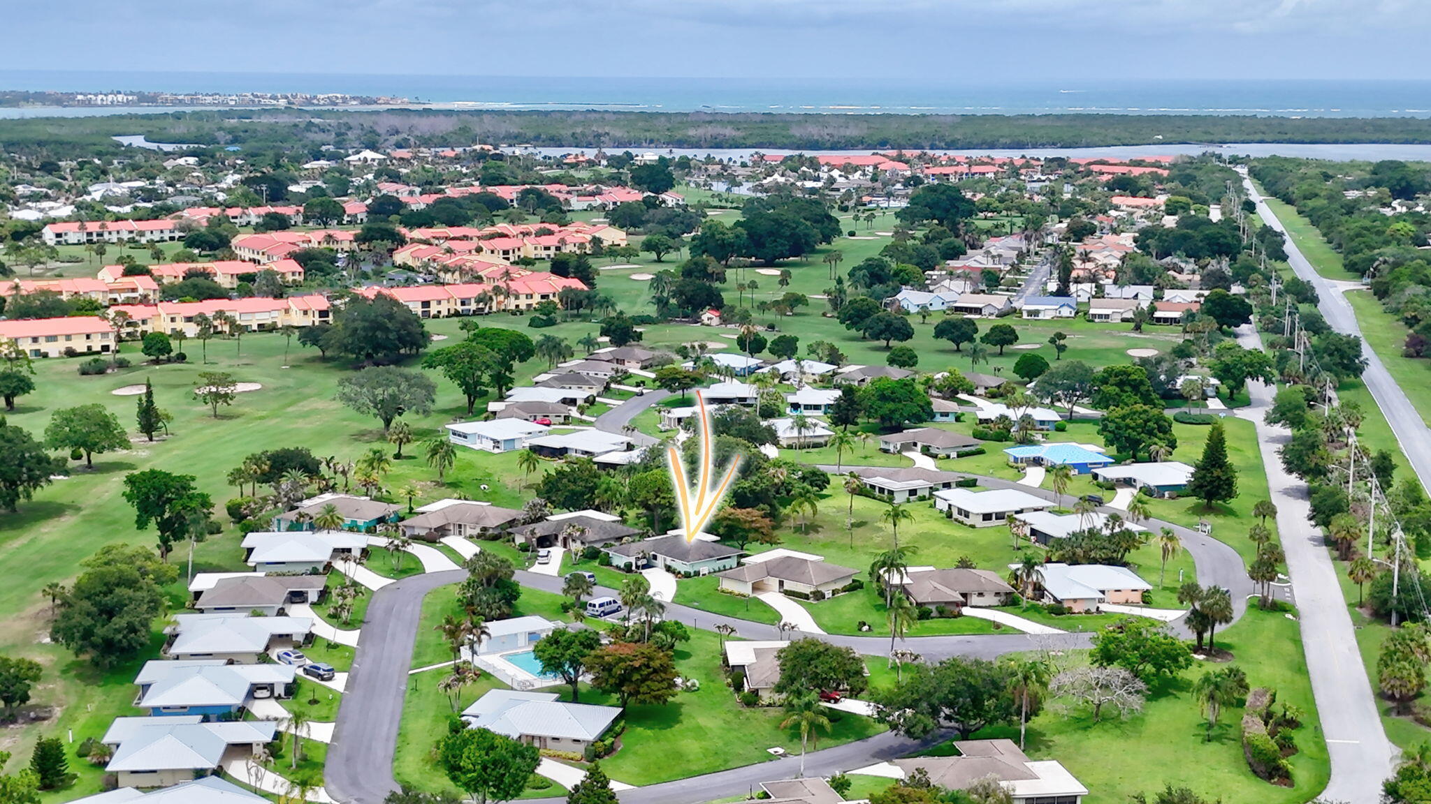 FAIRWAY VILLAS OF MILES GRANT CONDO - Residential
