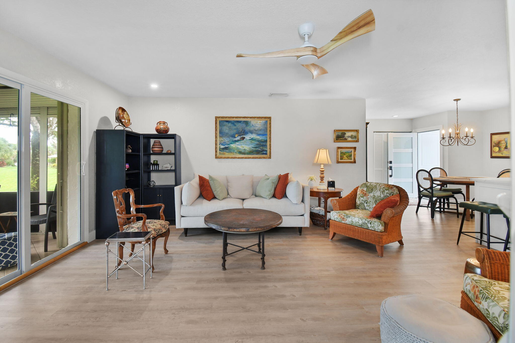 FAIRWAY VILLAS OF MILES GRANT CONDO - Residential