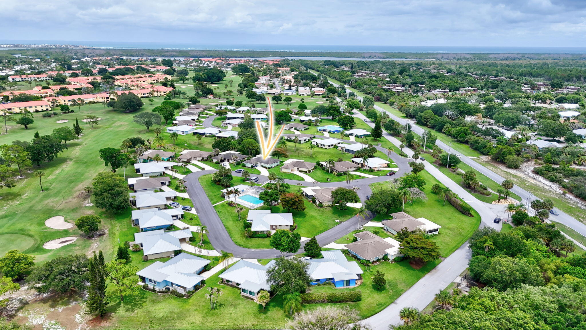 FAIRWAY VILLAS OF MILES GRANT CONDO - Residential