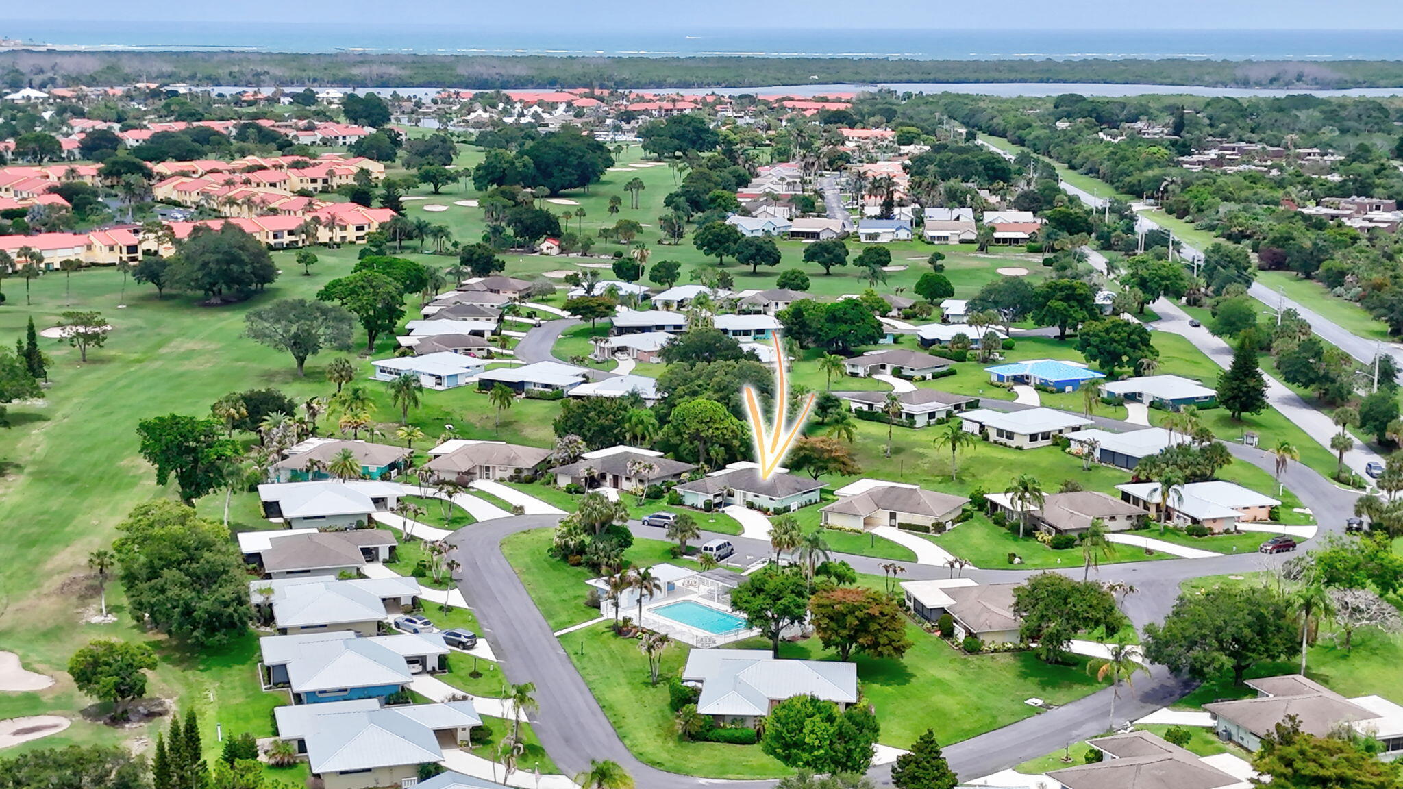 FAIRWAY VILLAS OF MILES GRANT CONDO - Residential