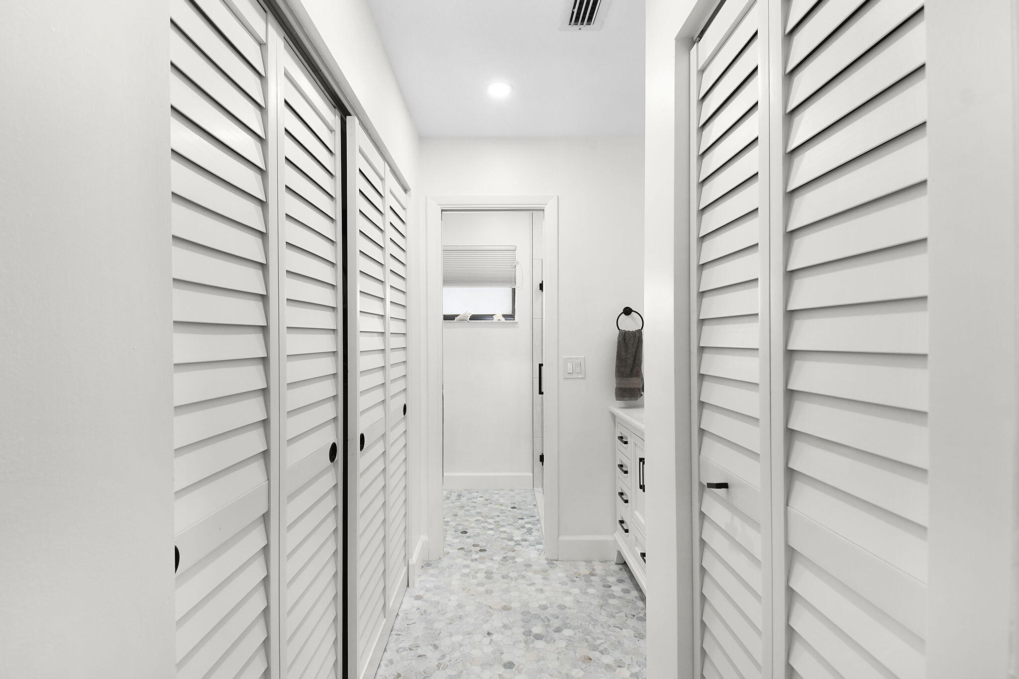 FAIRWAY VILLAS OF MILES GRANT CONDO - Residential