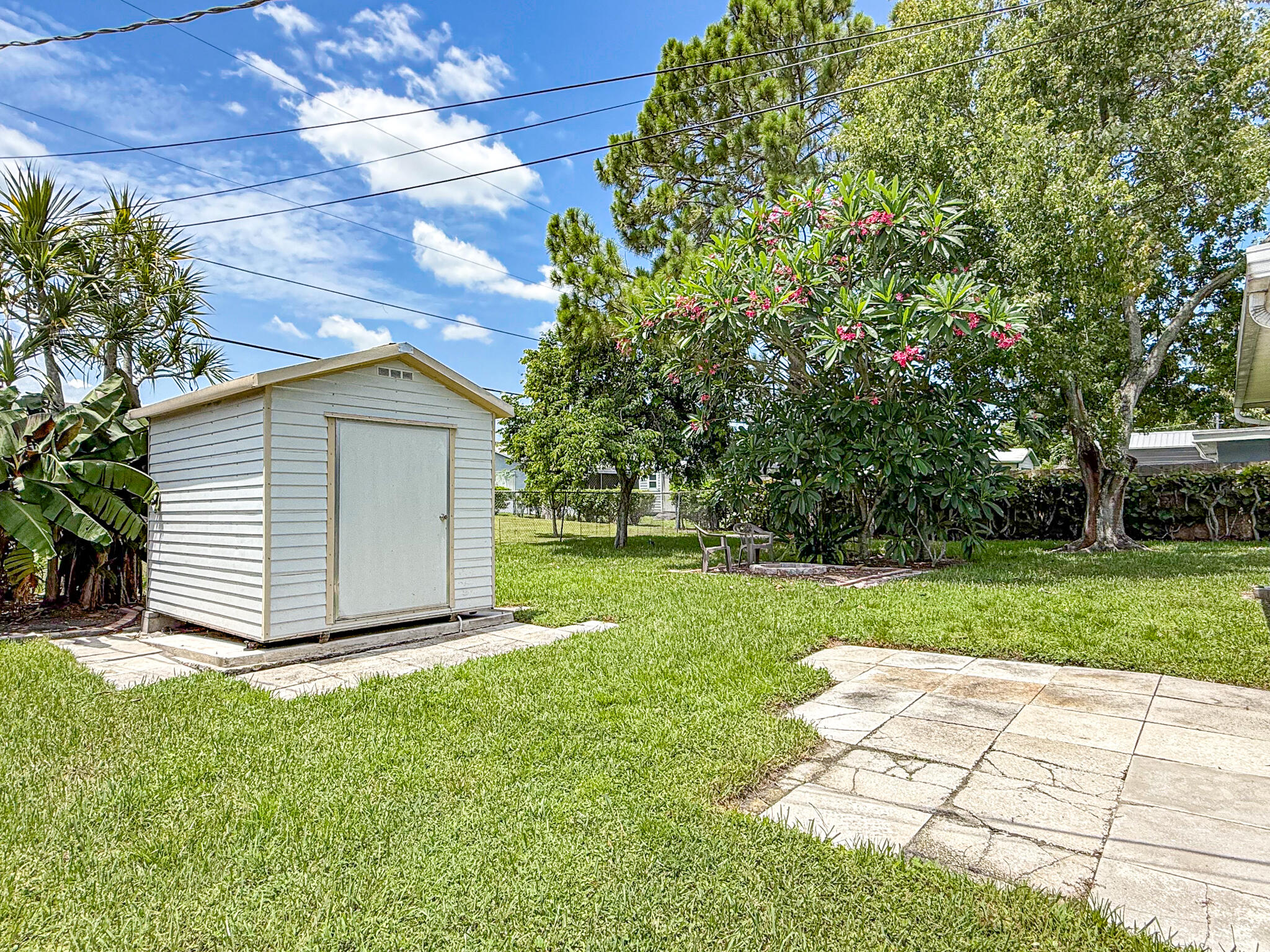 PALM BEACH FARMS CO 3 - Residential
