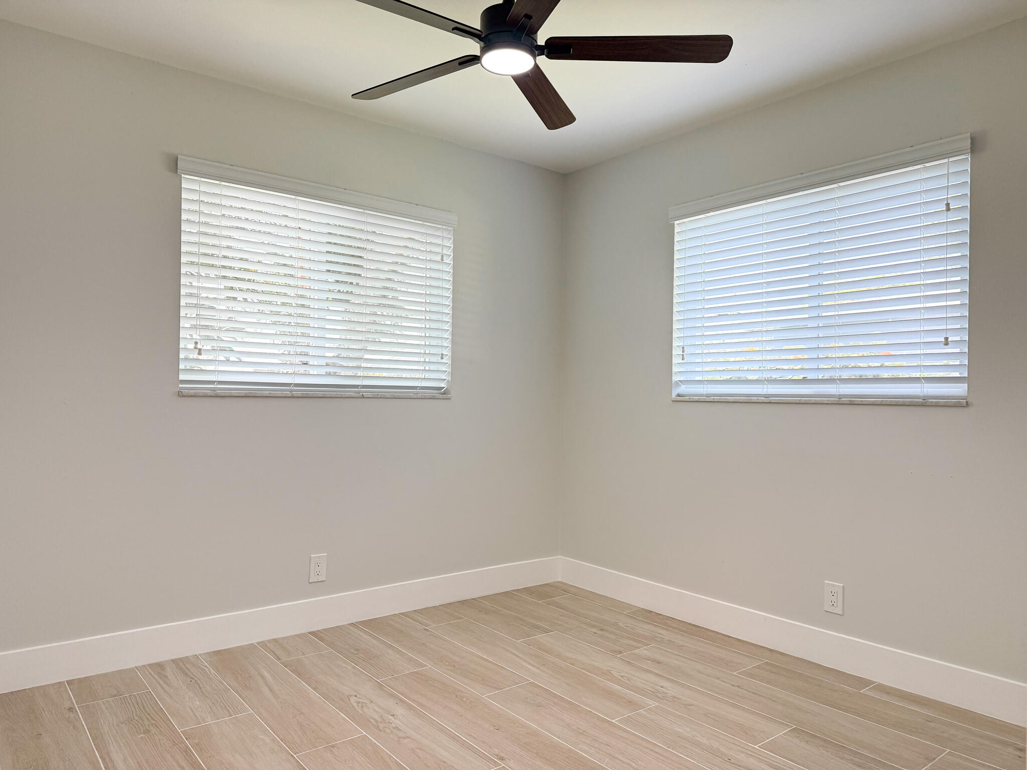 PALM BEACH FARMS CO 3 - Residential