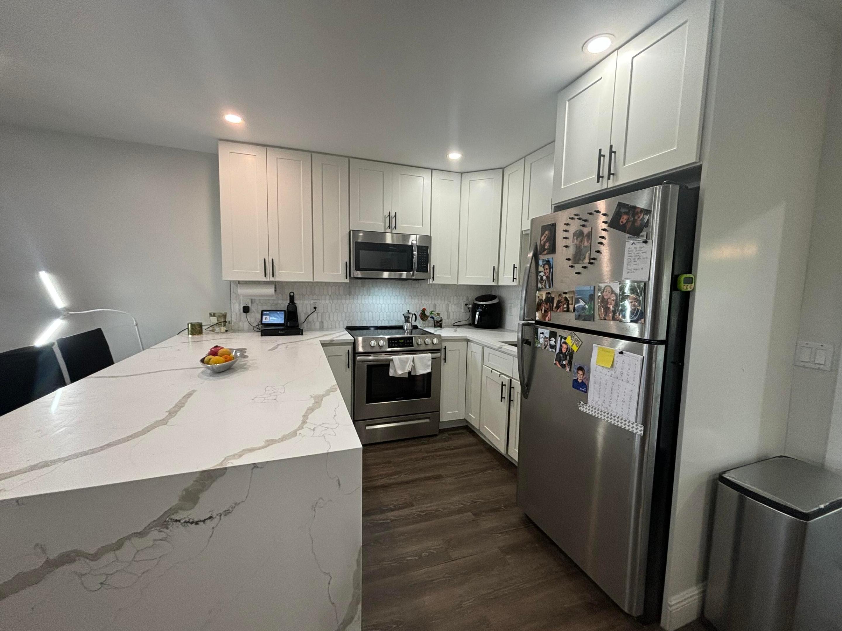 PINECREST CONDO - Residential