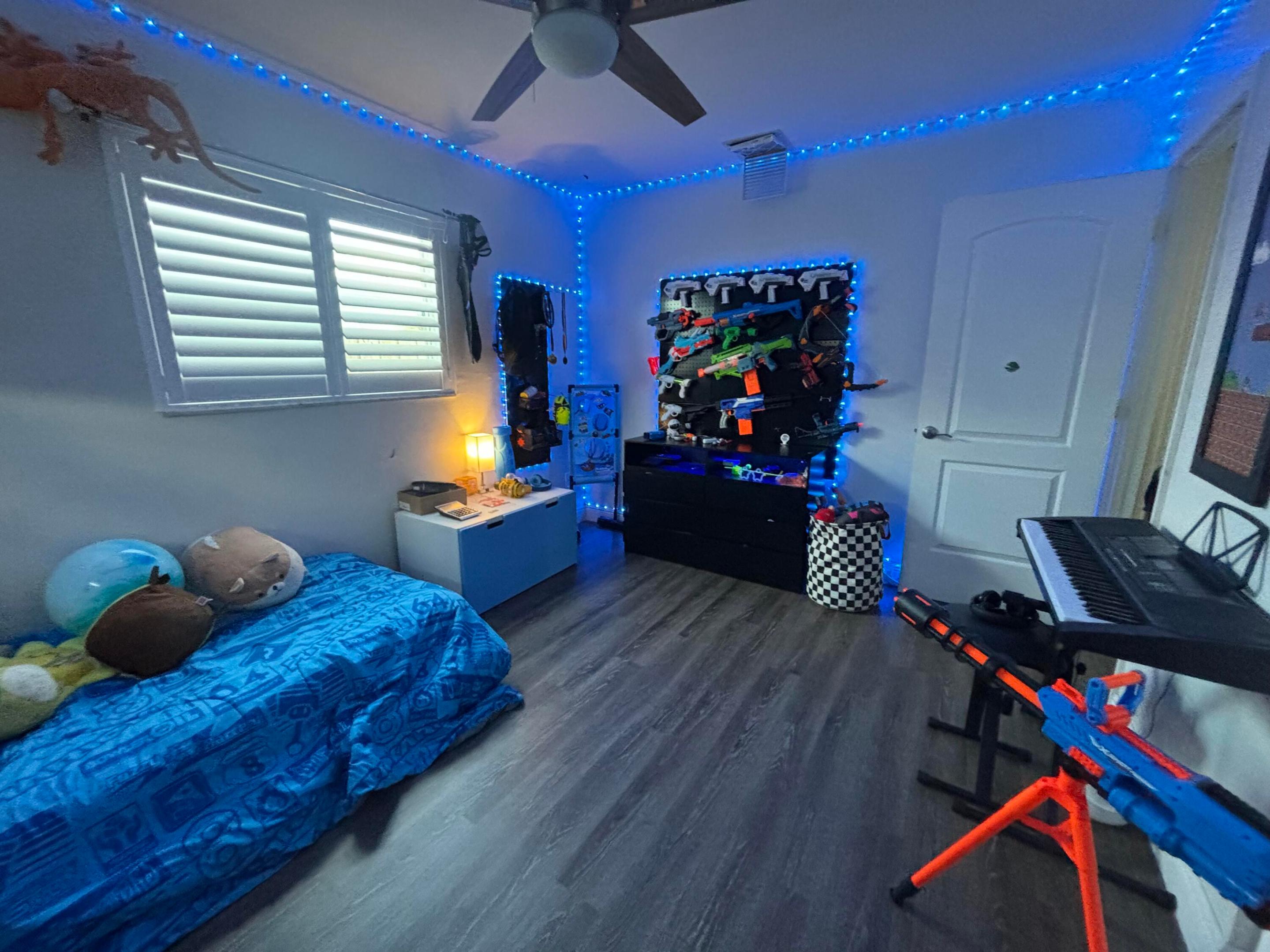 PINECREST CONDO - Residential
