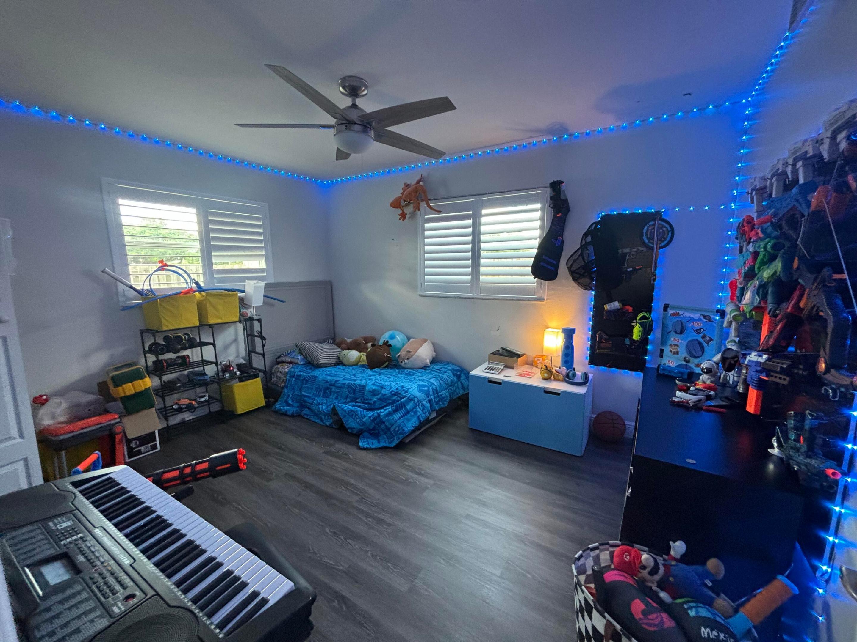 PINECREST CONDO - Residential