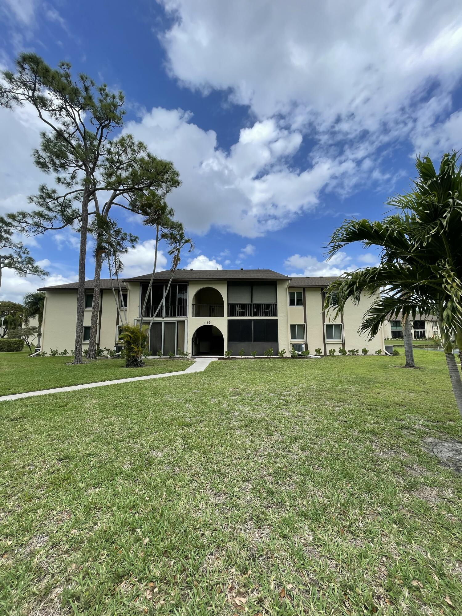 PINE RIDGE SOUTH I CONDO - Residential