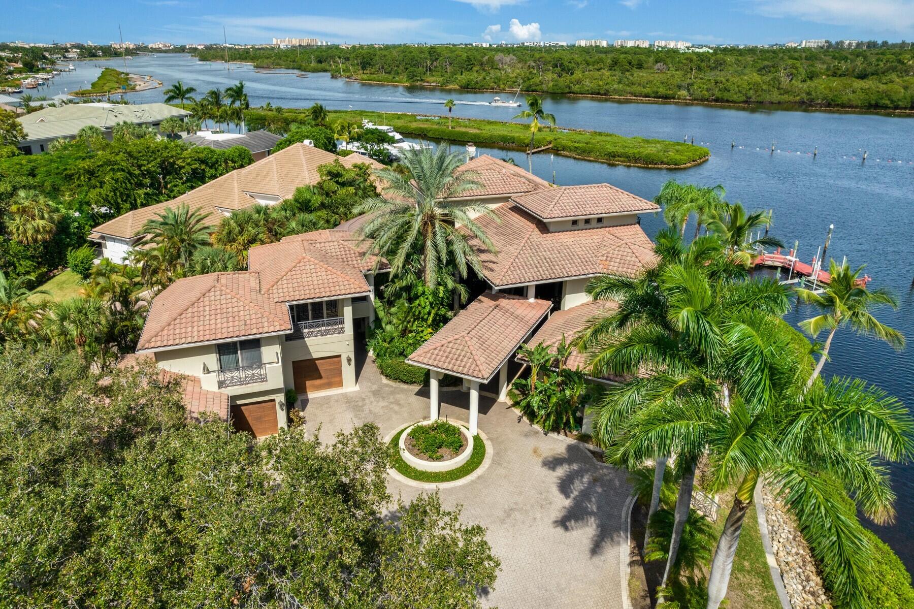 Admirals Cove - Residential
