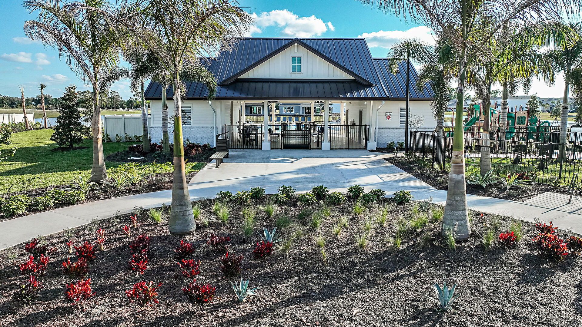 VERANDA OAKS - Residential